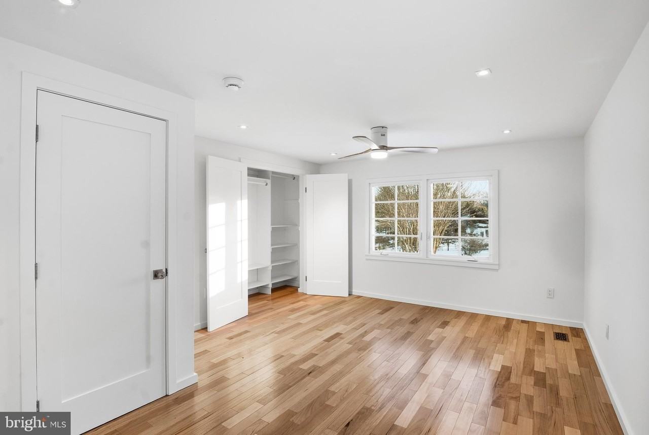 816 Utterback Store Rd - Photo 7 of 25