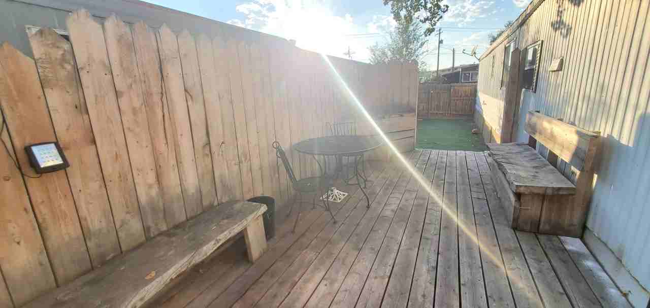 548 Westshore Rd - Photo 7 of 15