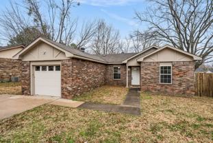 100 Grand Brook Dr - Photo 1 of 1