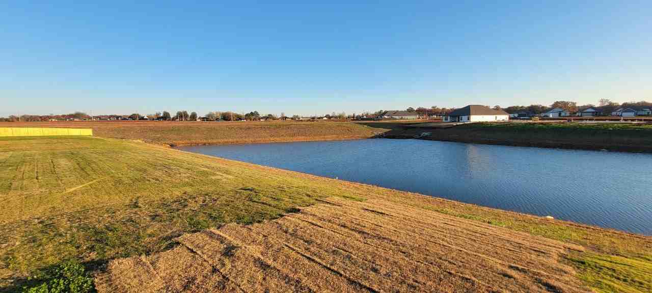 119 Stockholm Ln - Photo 3 of 23