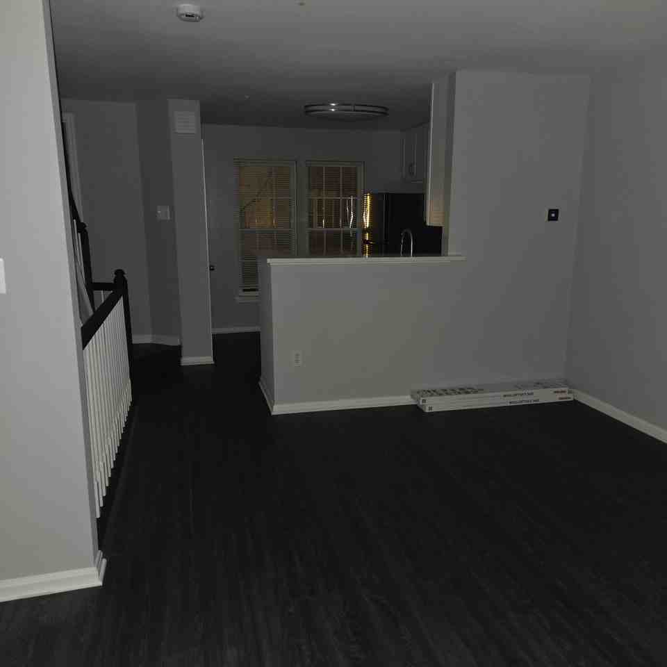 13906 Ascott Dr - Photo 2 of 20