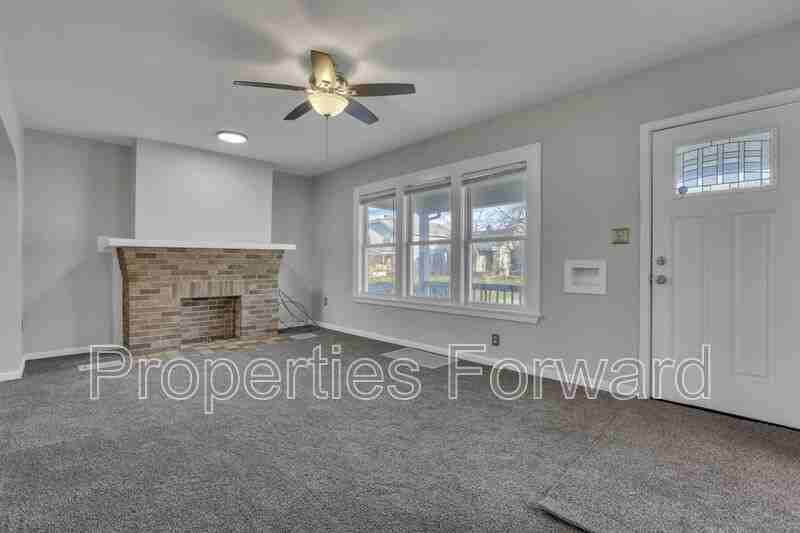 1185 E 22nd Ave - Photo 2 of 2