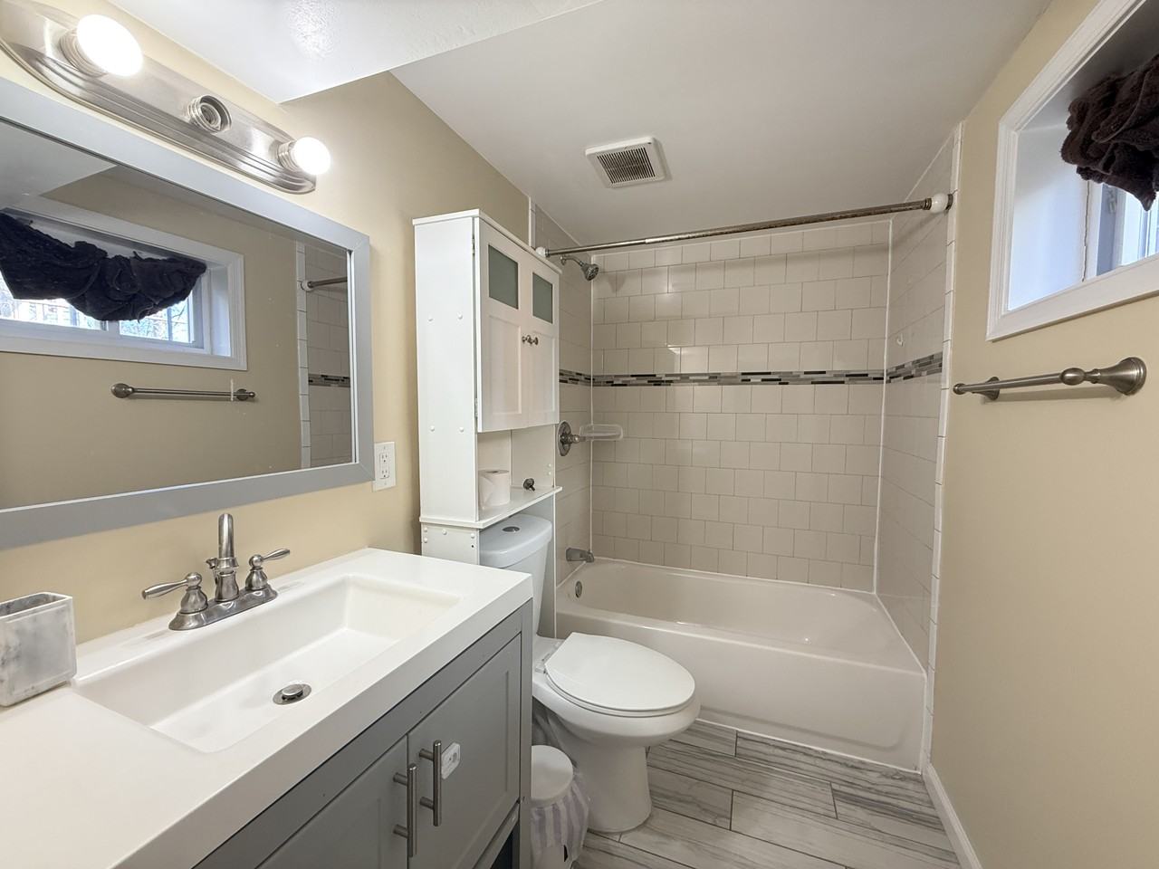 8714 Edmonston Rd #2 - Photo 4 of 9