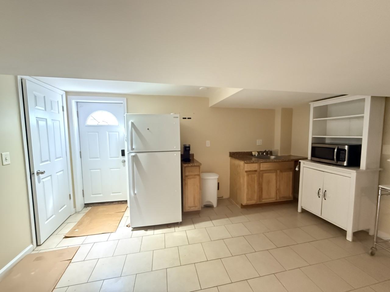 8714 Edmonston Rd #2 - Photo 5 of 9