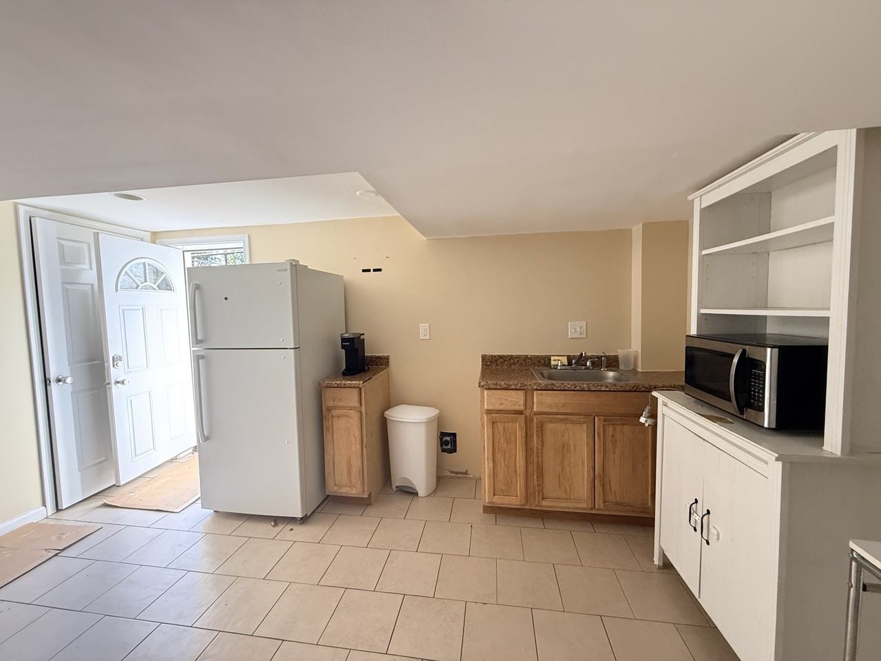 8714 Edmonston Rd #2 - Photo 6 of 9