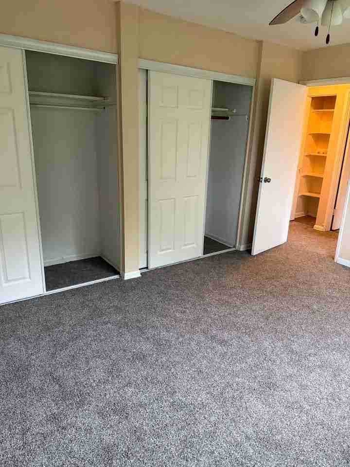 723 Grant Ave ##3a - Photo 4 of 8