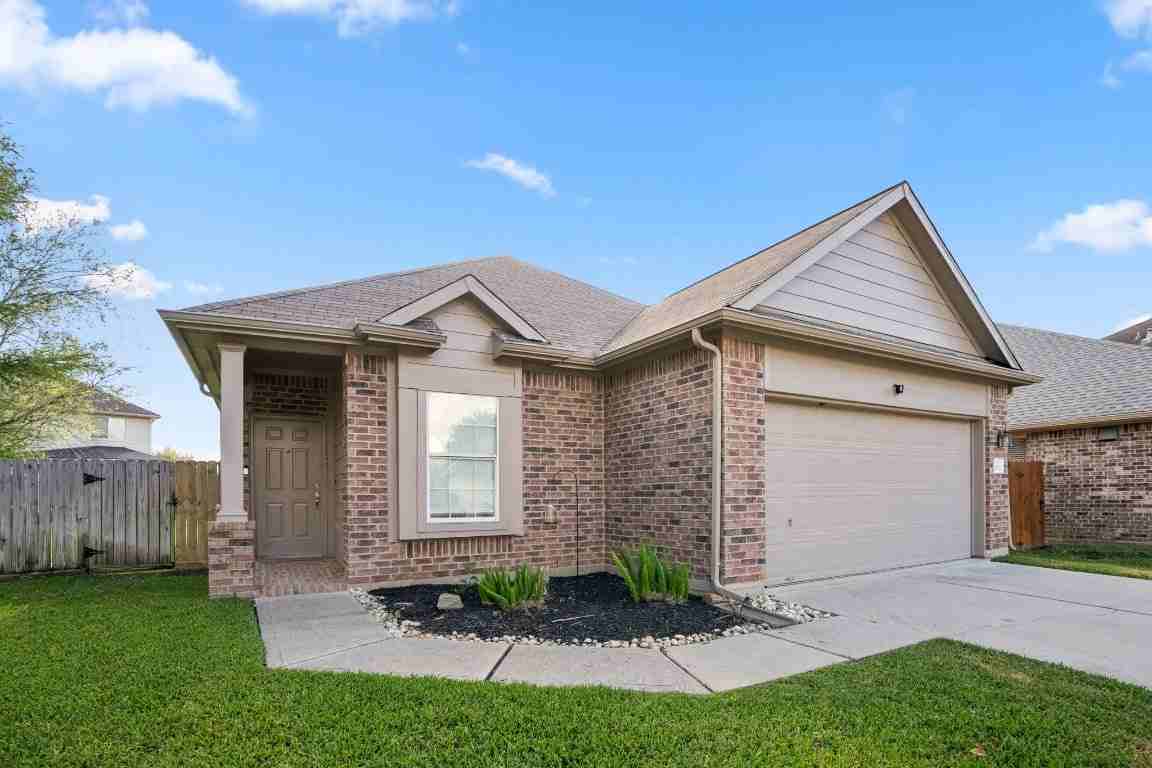 21810 Mansfield Bluff Ln - Photo 2 of 34