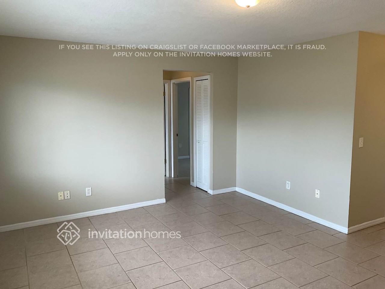 3196 Sky St - Photo 4 of 14