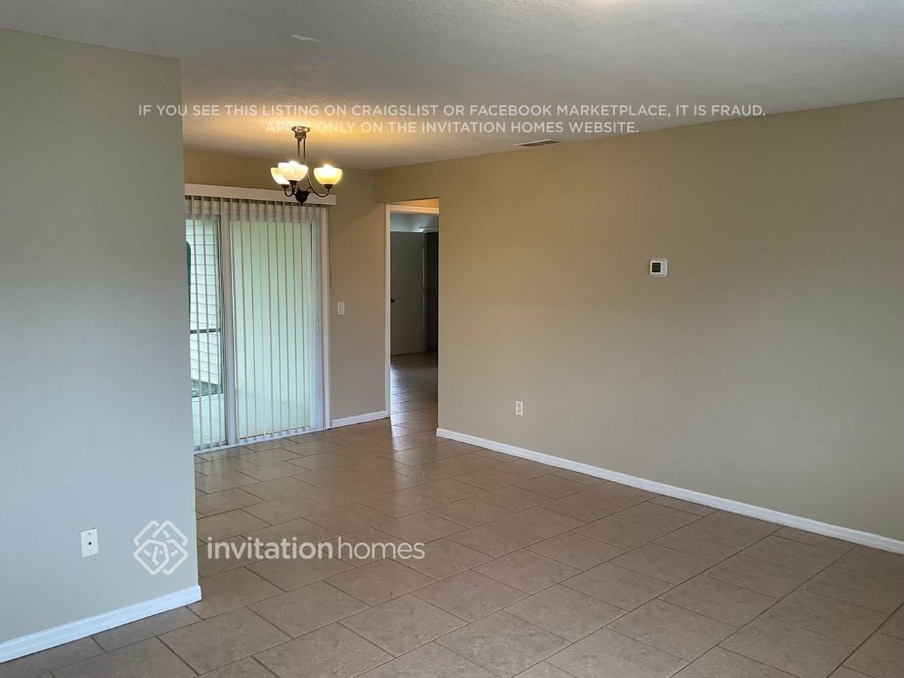 3196 Sky St - Photo 5 of 14