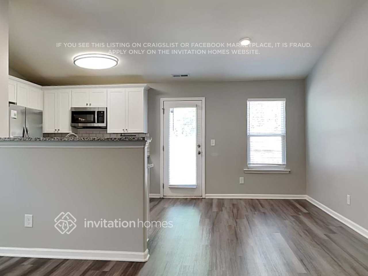 108 Sampson Ct - Photo 3 of 11
