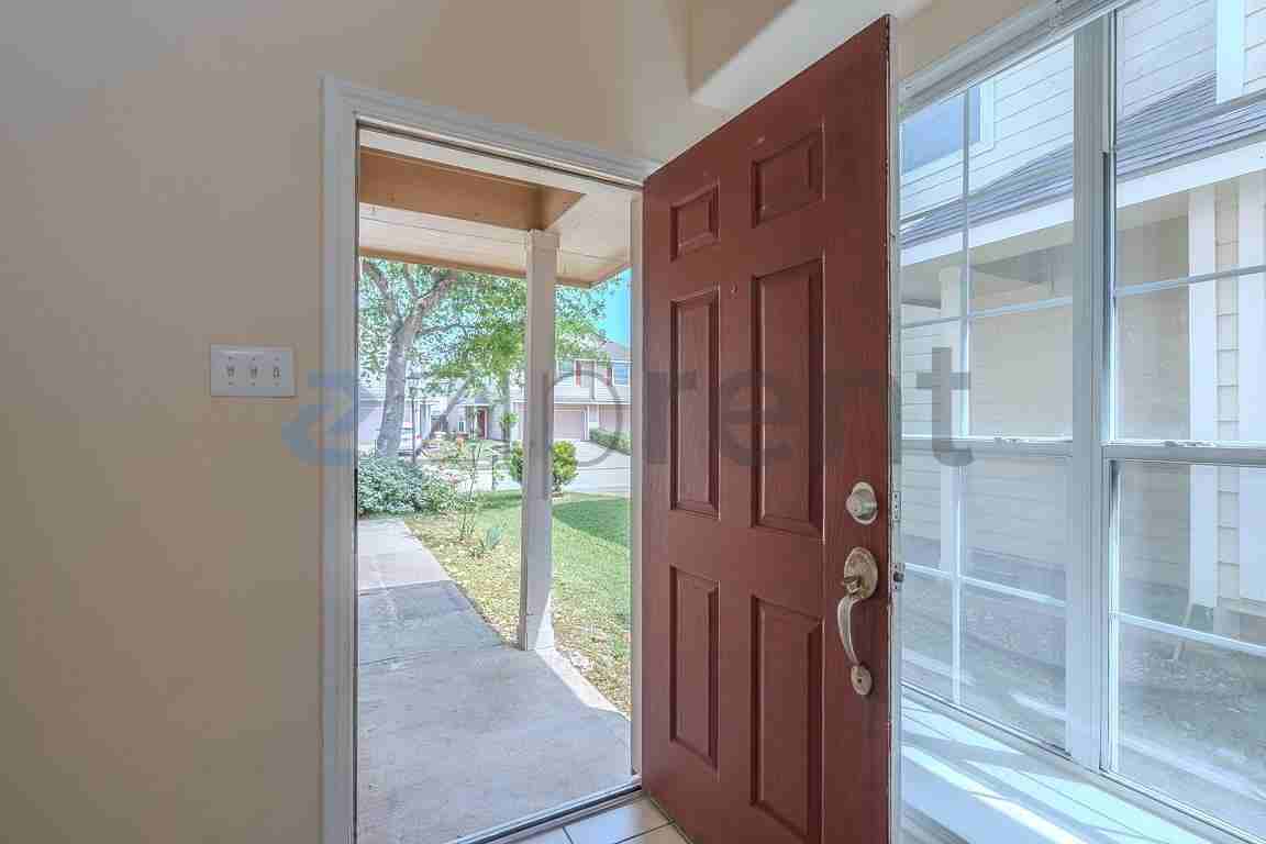 12418 Narcissus View Trl - Photo 6 of 32