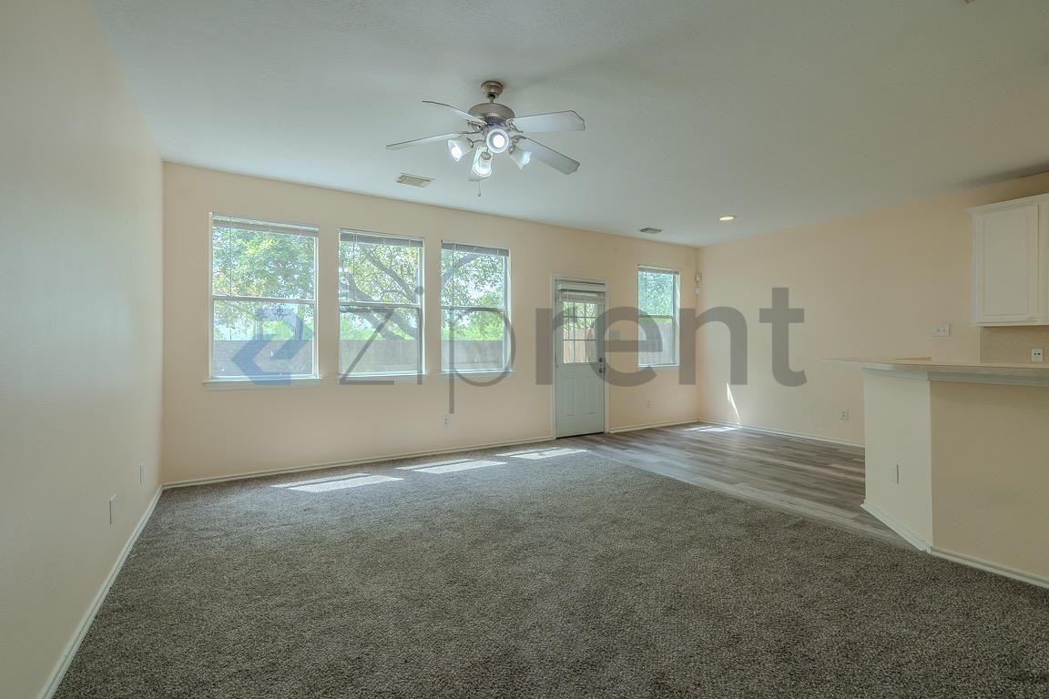 12418 Narcissus View Trl - Photo 7 of 32