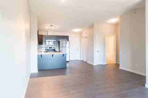 Pacific Rise - Photo 2 of 50