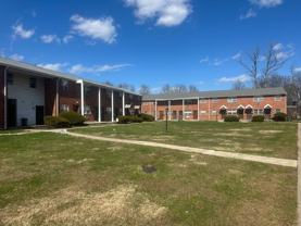 Park Manor Apartments - Photo 1 of 1