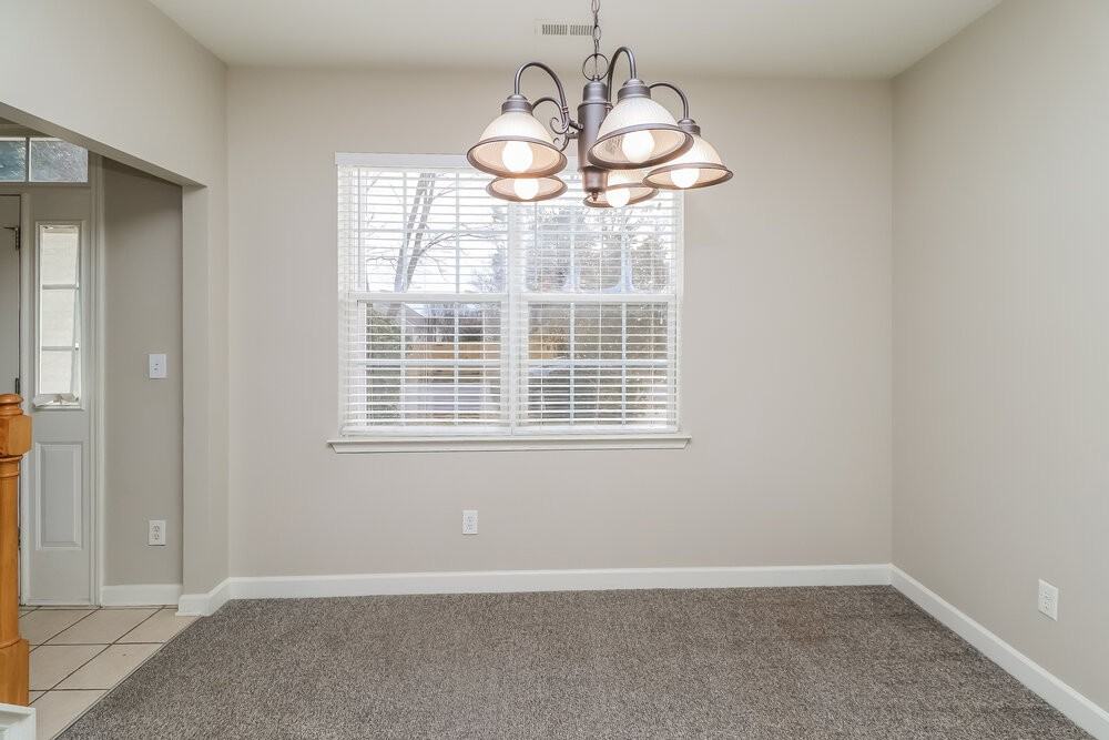 234 Kendra Dr Sw - Photo 5 of 17