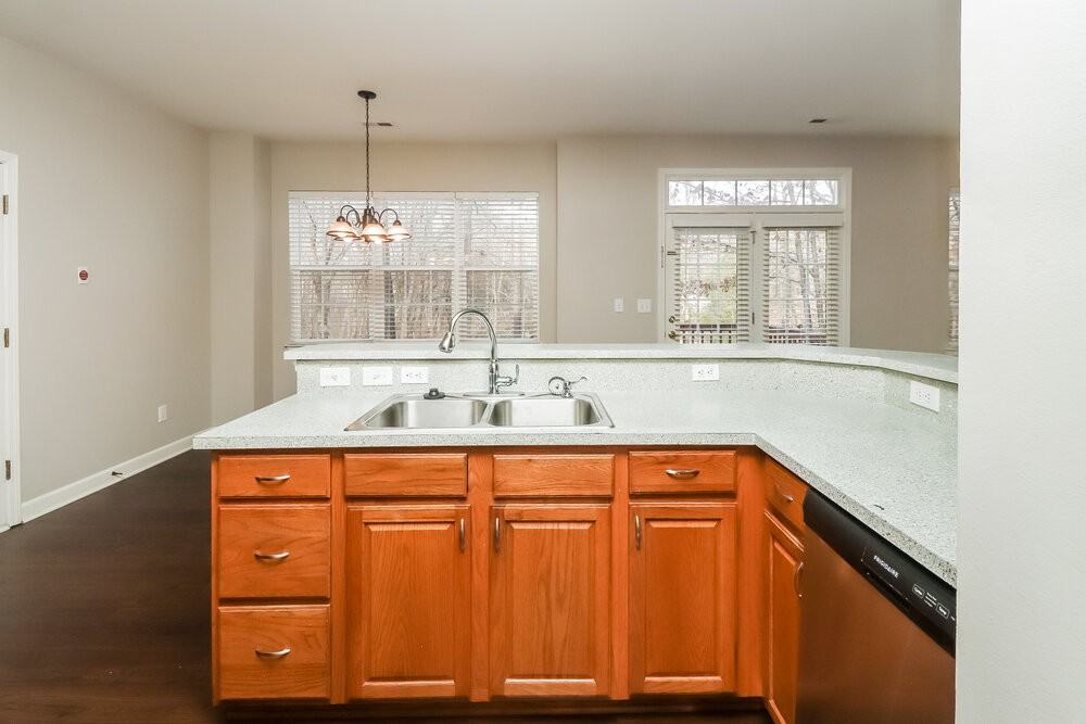 234 Kendra Dr Sw - Photo 6 of 17