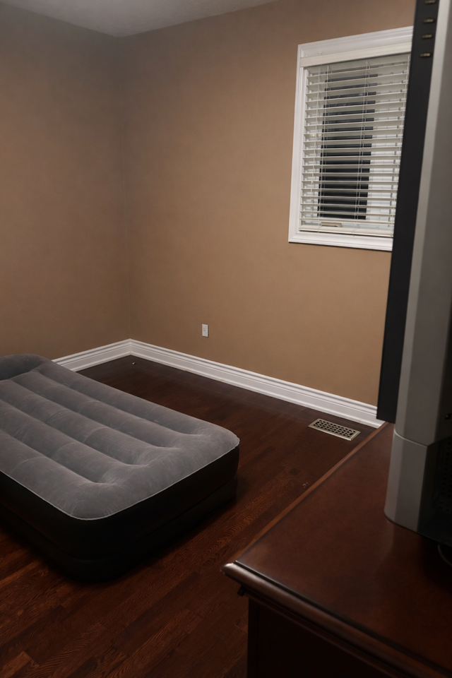 Peterson St & Adrian Crescent - Photo 3 of 12