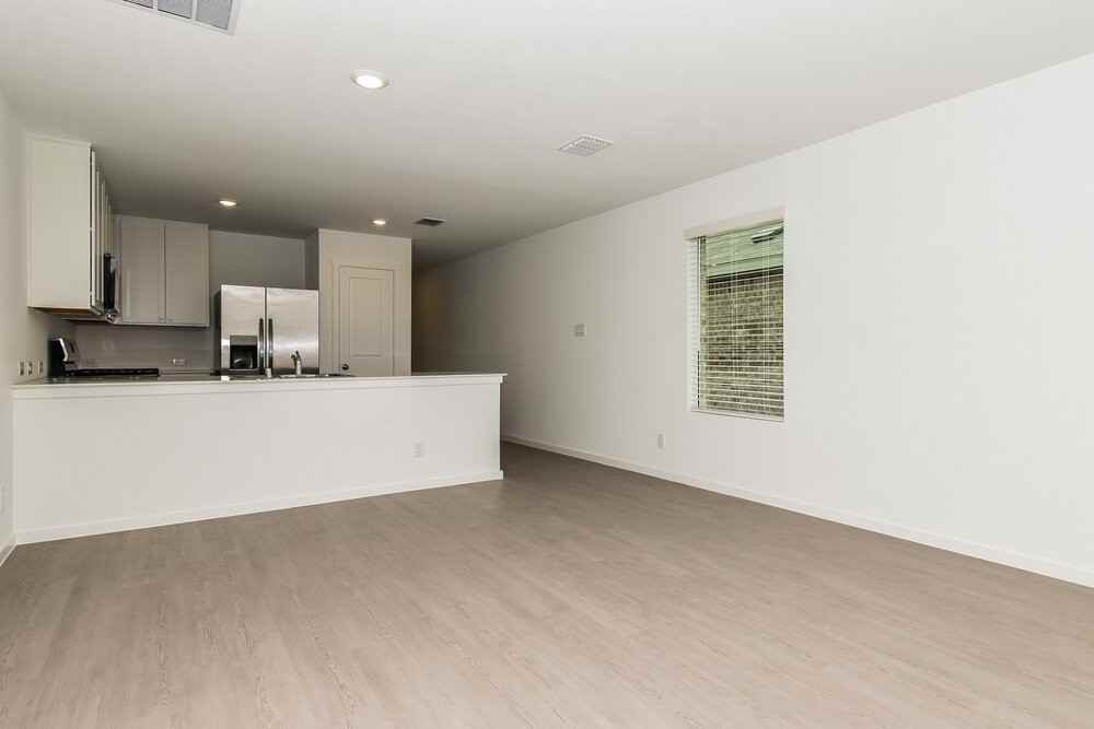 1231 Canyon Wren Dr - Photo 6 of 16