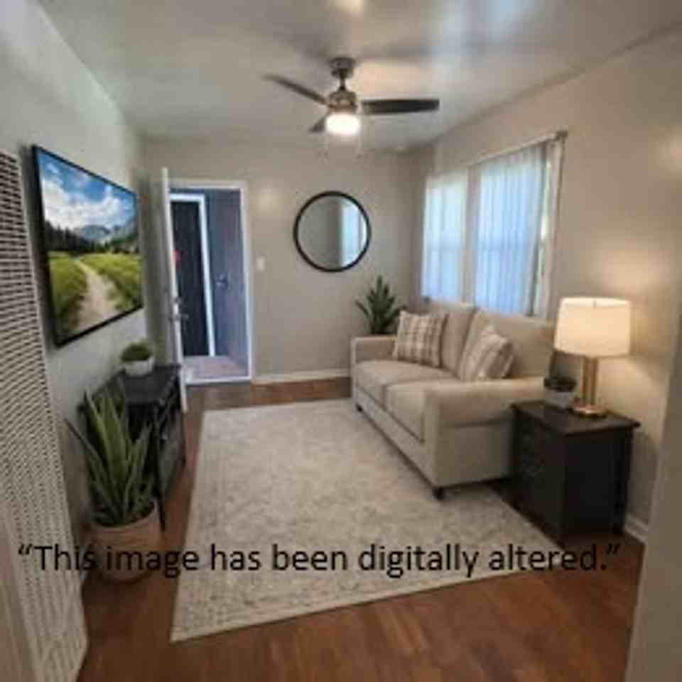 Sea View Apts - Photo 2 of 13