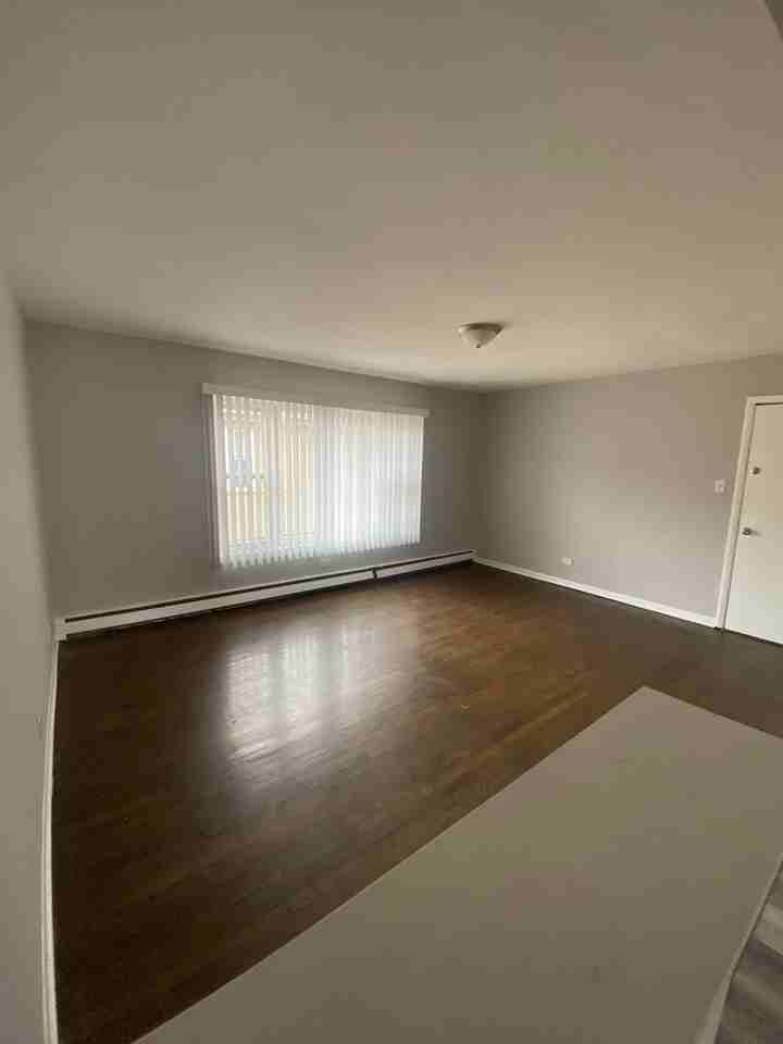 Astoria Commons Apartments - Photo 7 of 16