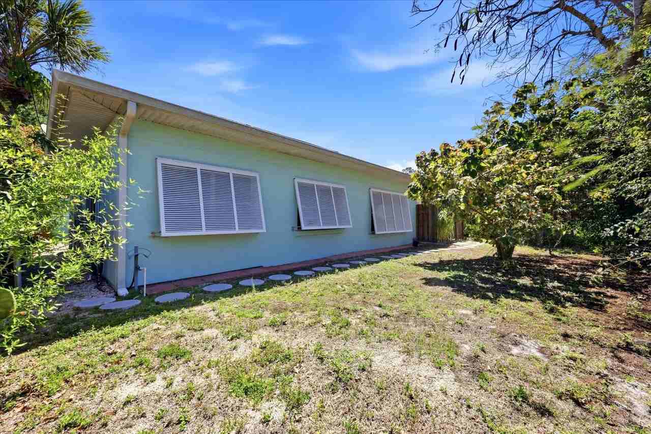 428 Court St - Photo 6 of 22