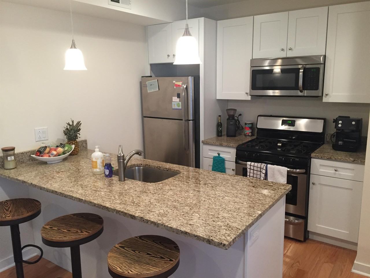 1730 Mt. Vernon St. - Photo 2 of 8