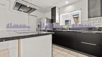 featured image of 2409 Fleetwood St