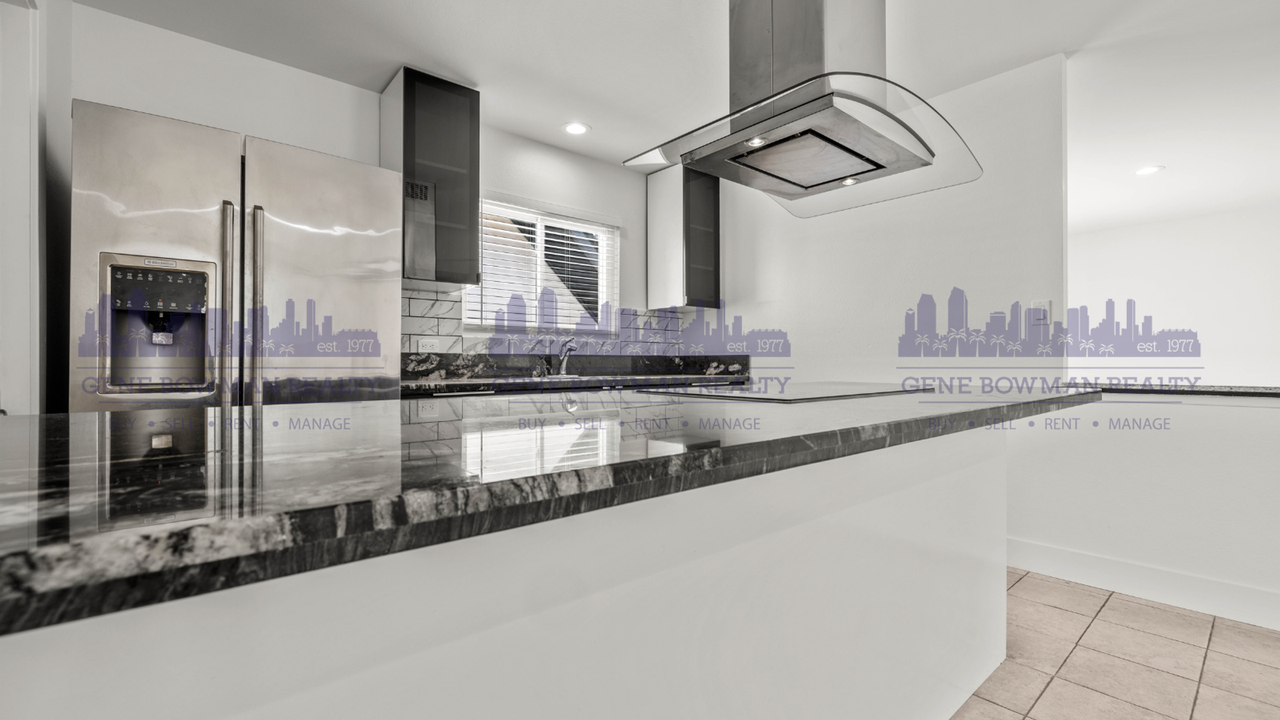 2409–2413 Fleetwood St - Photo 7 of 21
