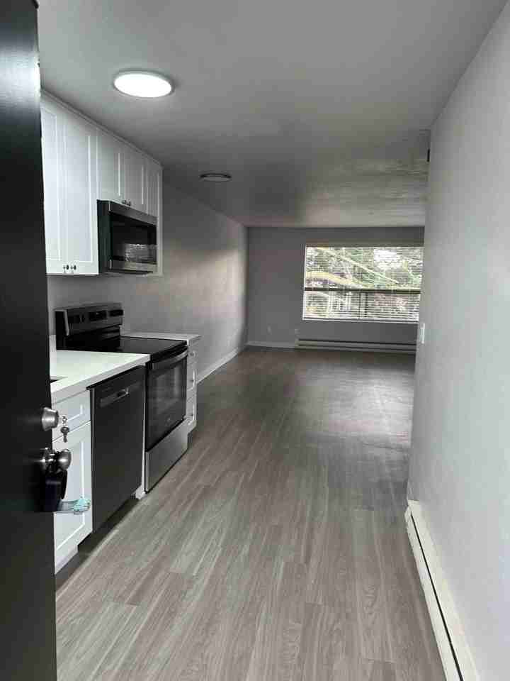 Highline Villas - Photo 4 of 12