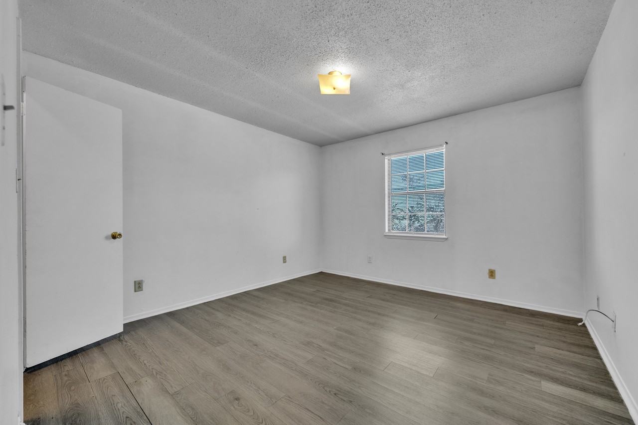 601 12th St SW Birmingham, AL 35211 - Photo 5 of 8