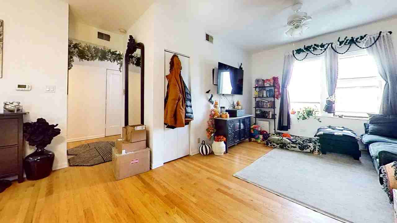 1307-17 W. Addison - Photo 2 of 15