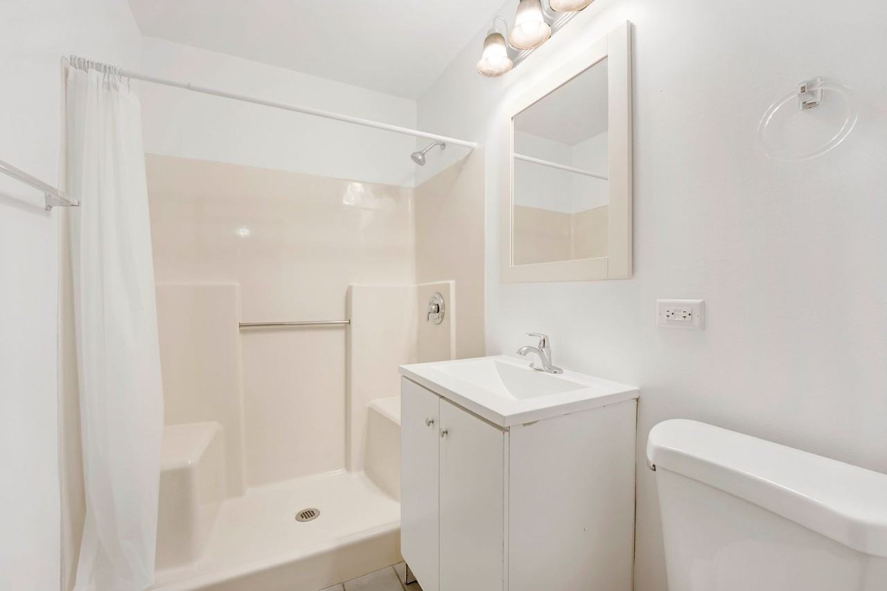 4747th Place - Photo 2 of 13
