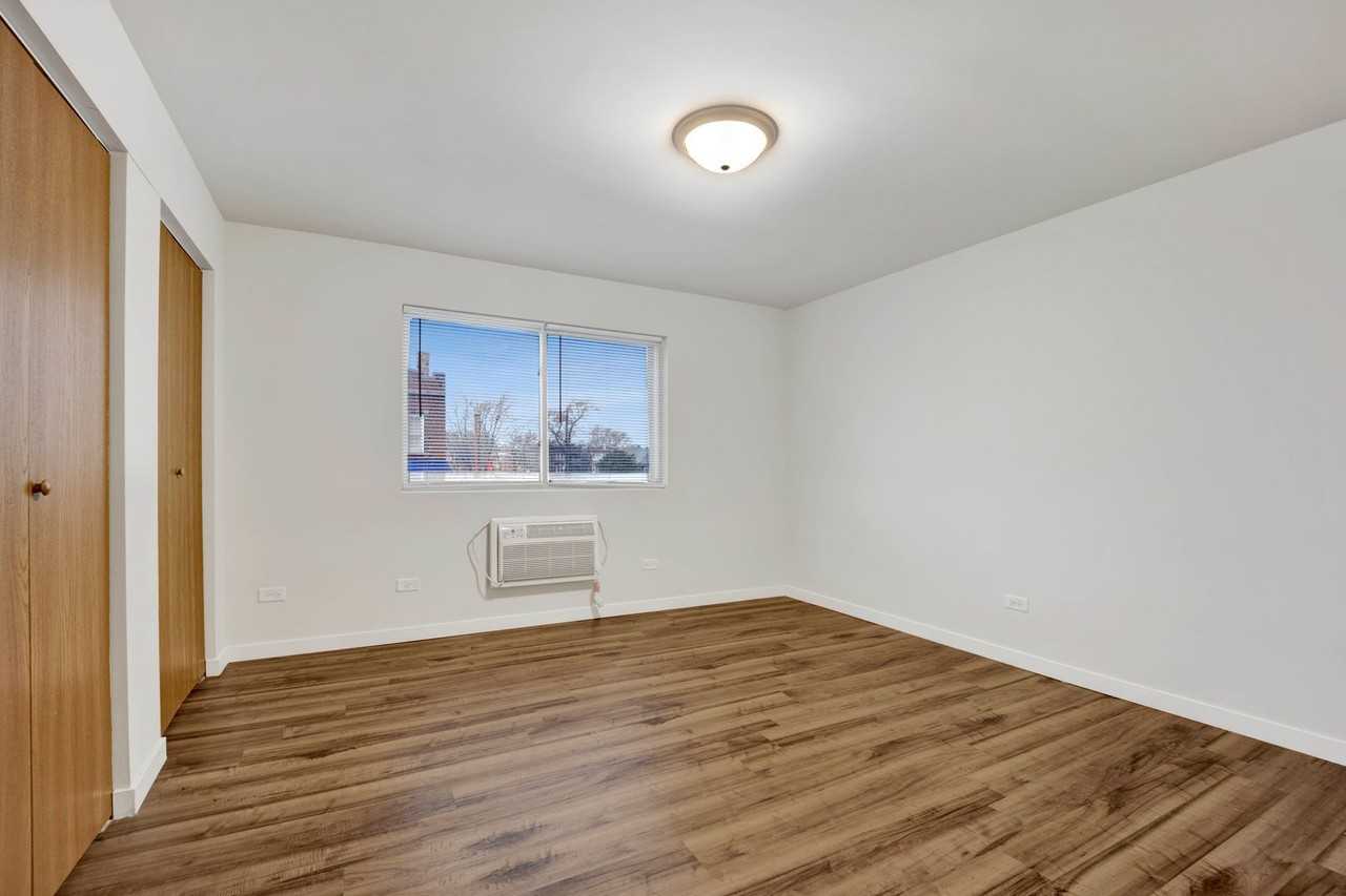 4747th Place - Photo 5 of 13