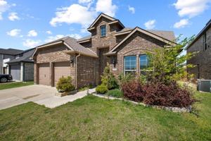 featured image of 634 Pinehurst Rd