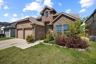 634 Pinehurst Rd - Photo 1 of 1