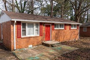 324 Macedonia Rd Se - Photo 1 of 1