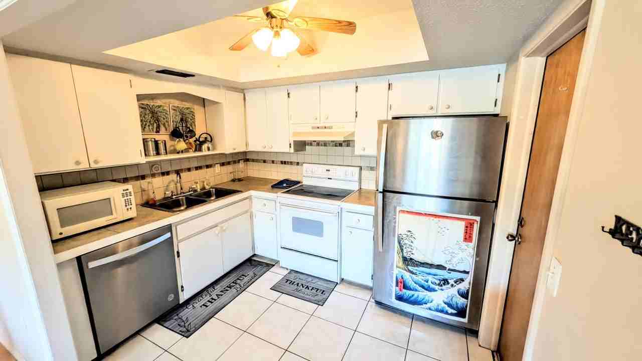 360 Base Ave E #424 - Photo 2 of 19