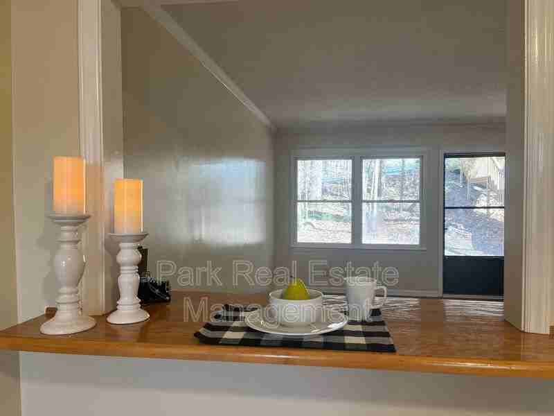 293 Cedar Terrace Rd #B - Photo 4 of 15