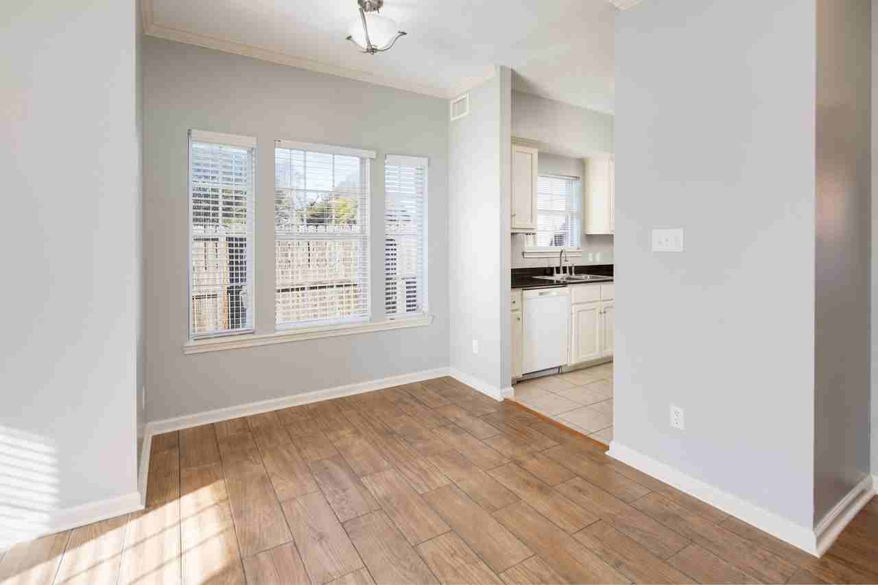 1503 Hollowhill Dr - Photo 7 of 24