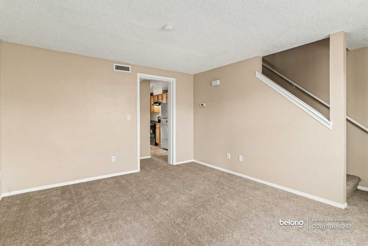 16495 E 17th Pl #A - Photo 4 of 24