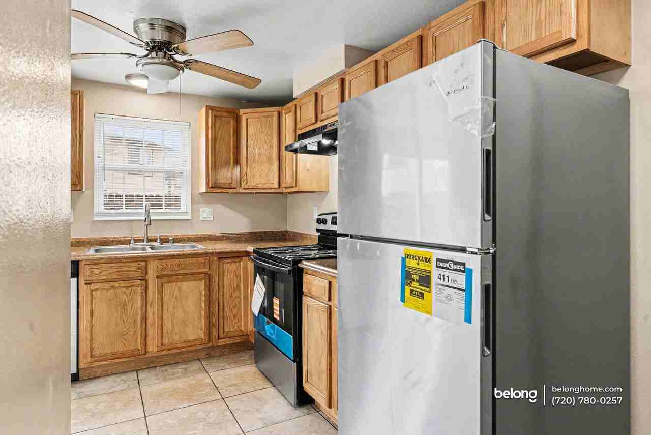 16495 E 17th Pl #A - Photo 5 of 24