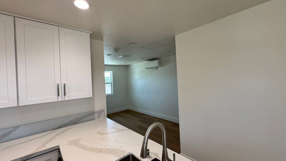 14445 Spa Dr - Photo 3 of 10