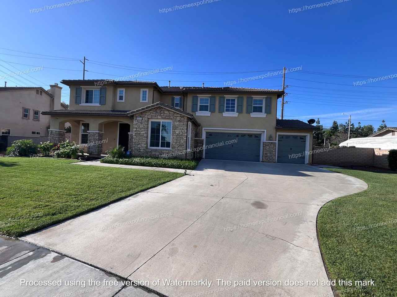 1222 Lavendar Way - Photo 3 of 50