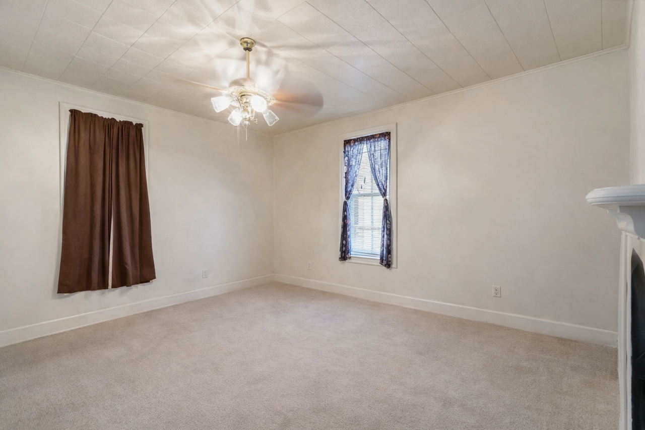 708 E High St - Photo 6 of 6