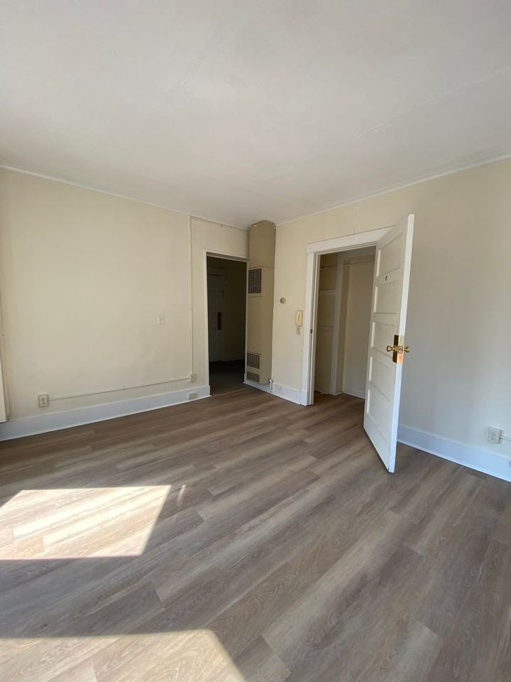 Uptowner Apartments - Photo 2 of 26