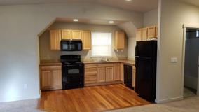 162 Se Mckinley Ave #A - Photo 1 of 1