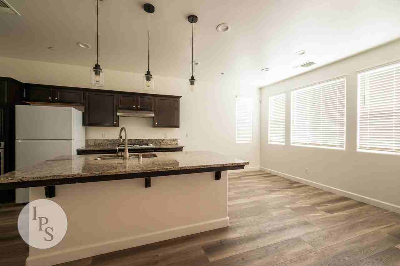 6193 E Brick Dr - Photo 5 of 24