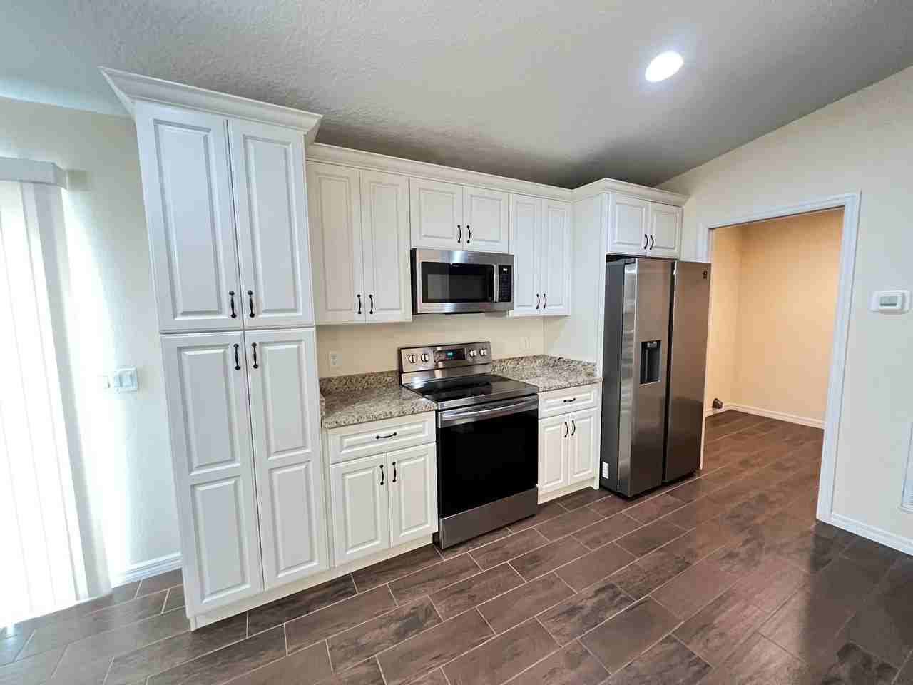 2966 Sw 144th Place Rd - Photo 4 of 21