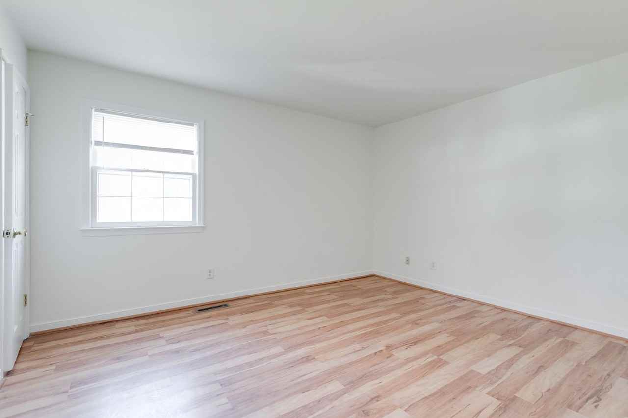 7009 Rodophil Rd - Photo 7 of 19