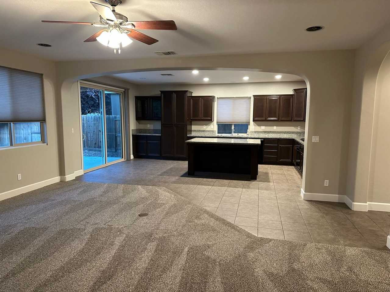 3126 W Perez Ave - Photo 4 of 30